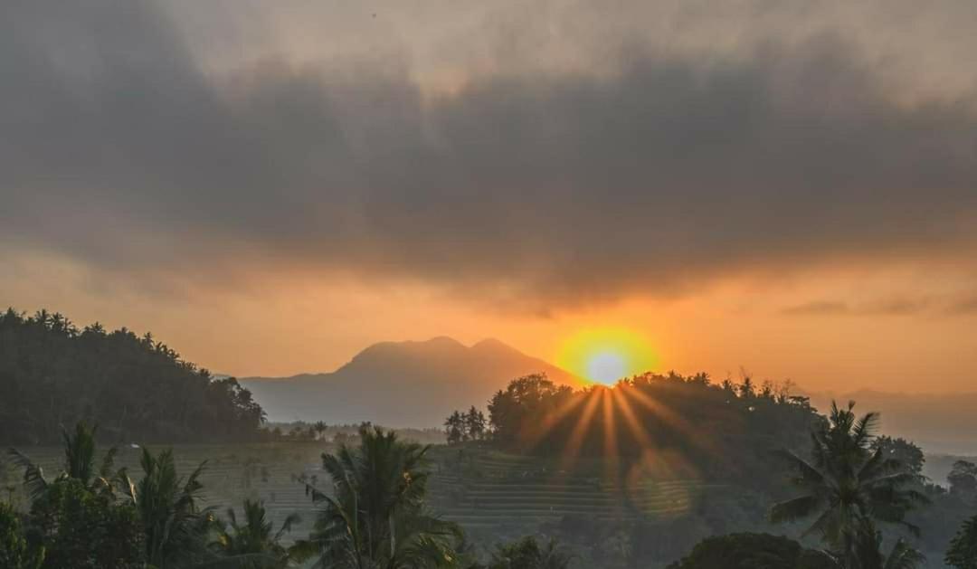 Pondok Lembah Dukuh Homestay Karangasem Екстериор снимка