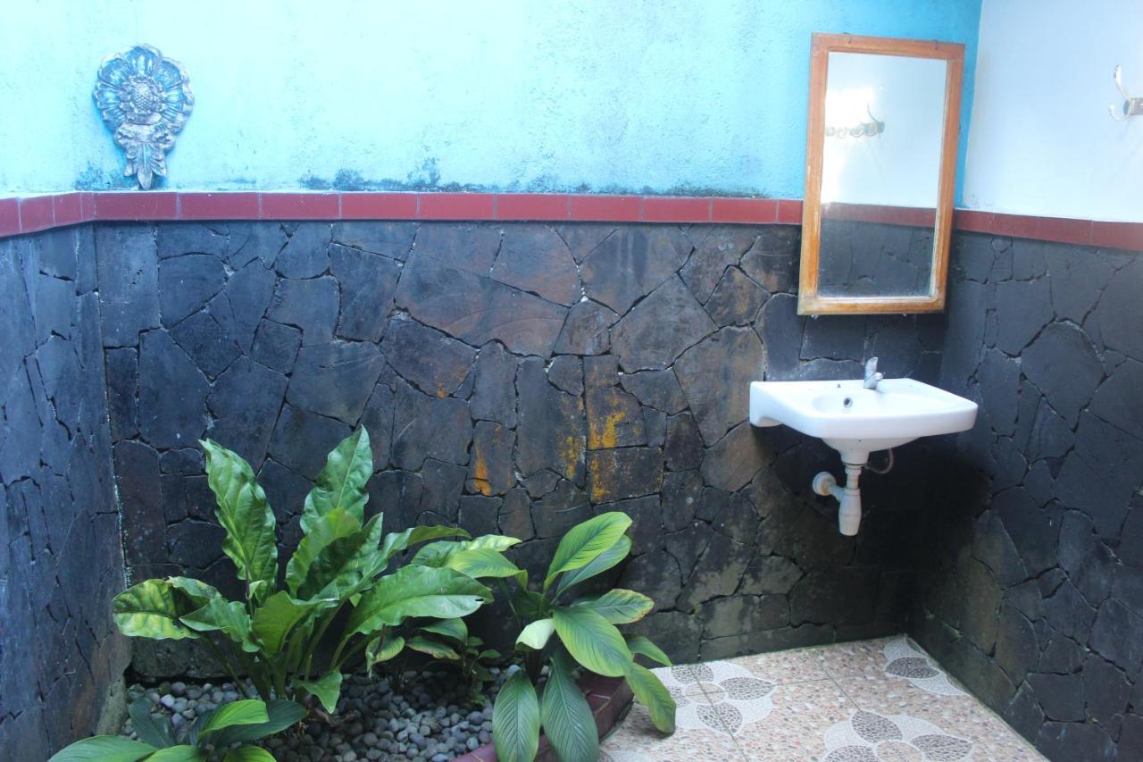 Pondok Lembah Dukuh Homestay Karangasem Екстериор снимка